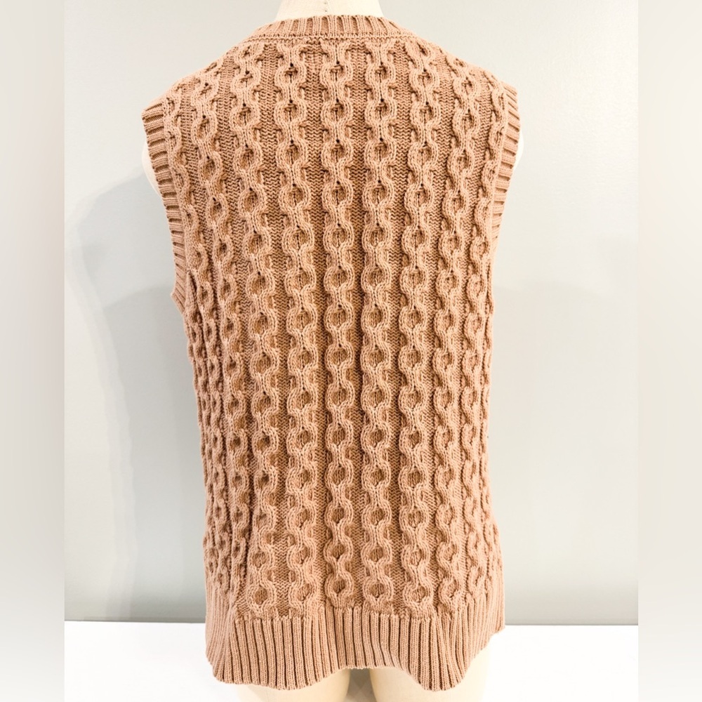 Nicole Miller Tan Cable Knit Sweater Vest size Large - Picture 2 of 3